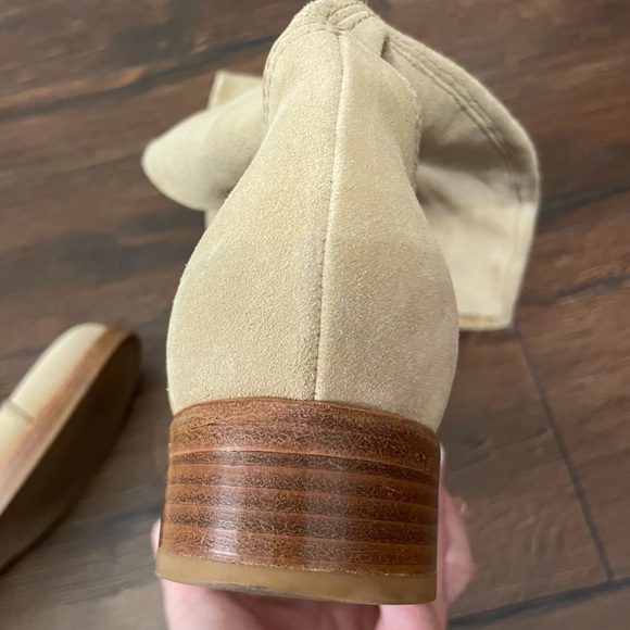 LOUIS VUITTON Mahina Monogram Riding Boots - Picture 6 of 11